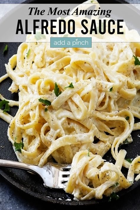 Best Homemade Alfredo Sauce, Best Alfredo Sauce, Alfredo Sauce Recipe Without Heavy Cream, Best Alfredo, Homemade Alfredo Sauce Recipe, Dairy Free Alfredo Sauce, Fettucini Alfredo, Olive Garden Alfredo Sauce, Alfredo Sauce Recipe Easy