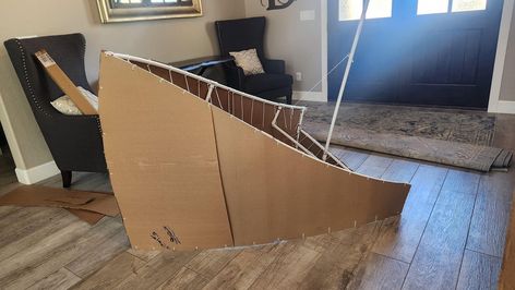 Cardboard Ship, Sunken Pirate Ship, Cardboard Boat, Booth Diy, Kids Church Lessons, Ship Wreck, Candy Balloons, Pirate Themed Birthday, School Halloween Party