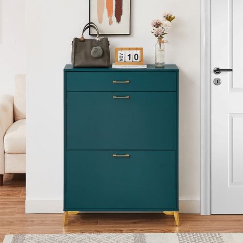 Ample Storage Space: The shoe storage cabinet is designed with flip-top drawers, each drawer has two levels for optimal organization. Additionally, metal leg racks at the bottom provide extra space to store more shoes or facilitate daily cleaning. Entryway Green, Wood Organization, Hallway Closet, Shoe Rack Organization, Entryway Shoe, Wood Shoes, Drawer Design, Mesa Exterior, Daily Cleaning