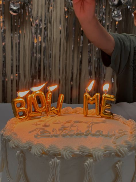 Blow me birthdays candles/ birthday aesthetic Candles Birthday Aesthetic, Blowing Candles, Bday Photoshoot, 21st Bday Ideas, Candles Birthday, Birthday Aesthetic, 30 Birthday, Birthday Inspo, Party Inspo