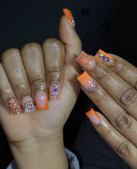 Short Orange Nails With Rhinestones, Orange And White Nails Ideas, Nails For Basketball Players, Orange Short Nail Designs, Orange Nails Prom, Short Orange Nail Designs, Nail Ideas Orange, Short Orange Nails, Short Manicures