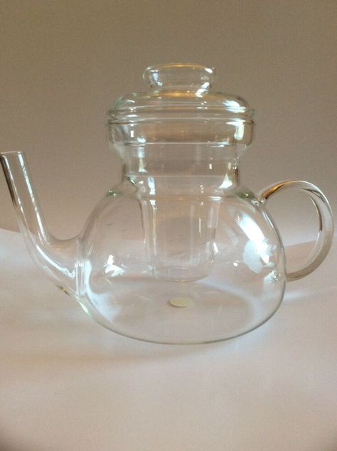 Princess House Crystal Heritage 3Pc Handout Coffee Teapot With Lid & Infuser Vtg #PrincessHouse Glass Tea Pot, House Contemporary, Princess House Crystal, White Ceramic Vases, Pink And Blue Flowers, Princess House, Glass Pottery, Glass Candy, Contemporary Glass