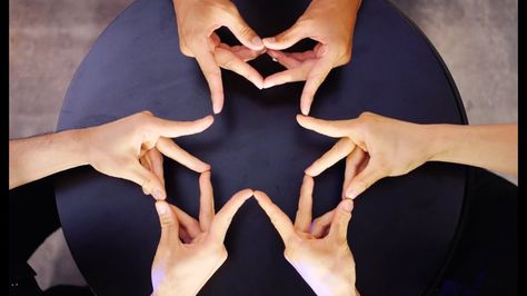 Japanese Dance Crew Trio Turns Their 30 Fingers Into a Hypnotic Finger Kaleidoscope Dancing Poses, Dance Crew, The Chainsmokers, Don't Let Me Down, Impossible Dream, Chainsmokers, Slow Dance, Let Me Down, Jokes And Riddles