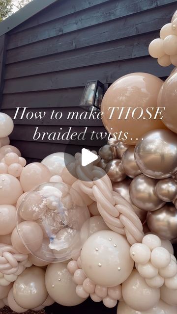 Organic Balloon Decor, Wedding Balloon Display, Balloon Swag Diy, Balloon Garland Dessert Table, Bobo Balloon Garland, Balloon In Balloon, How To Make Pearl Balloon Strands, Easy Decoration Ideas Party, Birthday Balloon Tower