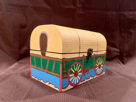 Toy Story Toy Chest, Andys Toys Box Toy Story, Toy Story Boxes, Toy Story Nursery, Toy Story Andy, Hand Drawings, Covered Wagon, Free Hand Drawing, Jewelry Trinket