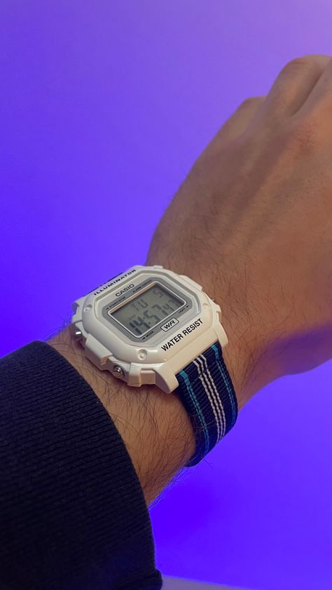 Casio F91w Nato Strap, Casio Nato Strap, Best Looking Watches, Casio Vintage, Retro Watches, Outfit Plan, Nato Strap, Stylish Mens Outfits, Luxury Watches For Men