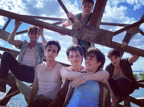 Riff West Side Story, West Side Story Cast, West Side Story Movie, West Side Story 2021, Westside Story, Mike Faist, Ansel Elgort, Theatre Nerds, Theater Kid