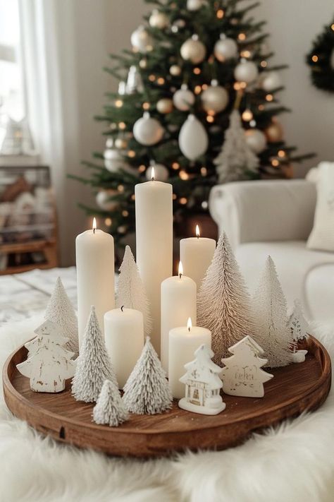 White Christmas Decorations, White Christmas Decor Ideas, Outdoor Christmas Decoration Ideas, Outdoor Decoration Ideas, Tray Decor Christmas, Christmas Themes Decorations, White Christmas Decor, Christmas Inspo, Christmas Decorations For The Home