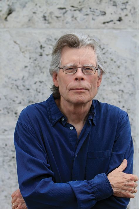 d   Stephen King / Photo by Shane Leonard Stephen King Aesthetic, Stephen King It, Stephen Kings, Stephen King Movies, Stephen King Books, Danielle Steel, Pet Sematary, The Dark Tower, King Book