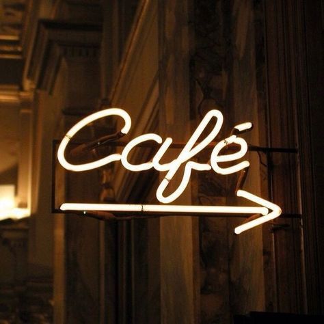 Cafe Signage, Coffee Shop Signs, Cafe Sign, Cafe Shop Design, Board Shop, Neon Logo, Bar Logo, Cafe Art, Cafe Logo