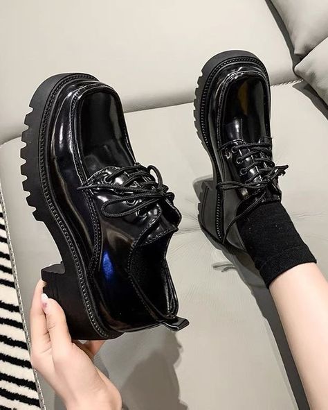 Oxford Platform Shoes, Dr Shoes, Kawaii Shoes, Fancy Shoes, Girly Shoes, Shoe Inspo, Aesthetic Shoes, Swag Shoes, Mode Inspo