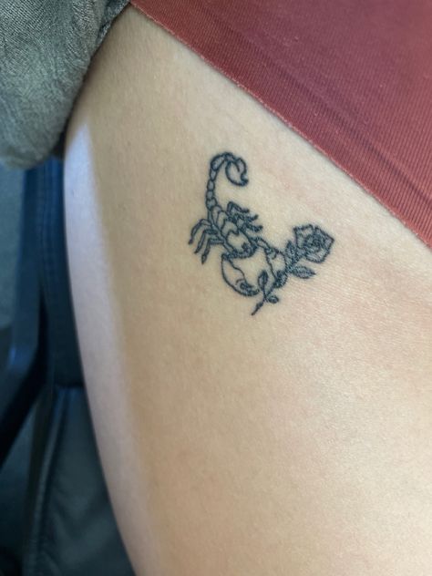 Scorpion Holding Rose Tattoo, Scorpio And Rose Tattoo, Scorpio Collar Bone Tattoo, Scorpio Rose Tattoo, Feminine Scorpion Tattoo Ideas, Scorpion Tattoo Feminine Scorpio, Scorpion Flower Tattoo, Scorpion Rose Tattoo, Cringe Tattoo