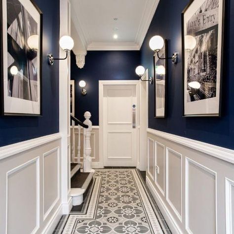 Dark Victorian Hallway Ideas, Navy And White Hallway Ideas, Modern Victorian Hallway, Navy Hallway Ideas, Blue Hallway Ideas, Hallway Victorian, Navy Hallway, Victorian Entrance Hall, Victorian Hallway Ideas