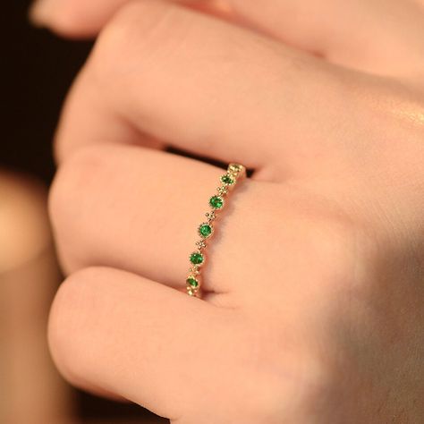 Celebrate your individuality with a custom birthstone emerald ring. Carry your birth month's beauty wherever you go. WhatsApp: +8618520595760 #CustomBirthstoneRing #CelebrateIndividuality #BirthMonthBeauty #emeraldring Simple Ring Design, Custom Birthstone Ring, Smart Jewelry, Simple Ring, Trendy Fashion Tops, Gold Fashion Necklace, Jewelry Lookbook, Cute Quotes For Friends, Put A Ring On It