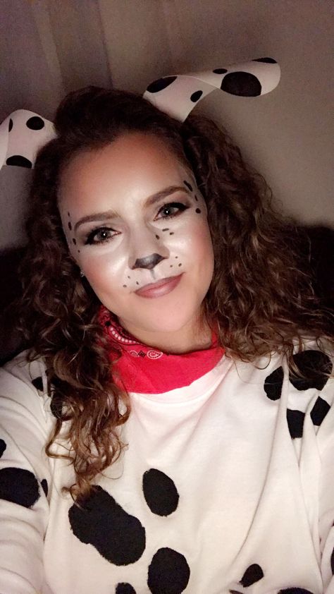 Dalmatian costume makeup for Halloween! Dalmatian Costume Makeup, Dalmation Makeup, 101 Dalmations Costume, Dalmation Costume, Dalmatian Halloween, Dog Makeup, Dalmatian Costume, Makeup For Halloween, Halloween Make-up Looks