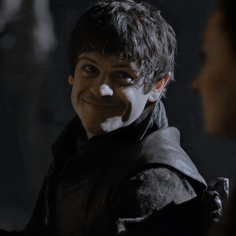 Ramsey Bolton, Iwan Rheon, Alfie Allen, Ramsay Bolton, John Snow, Black Castle, Gra O Tron, Medieval Fantasy, Celebrity Crush