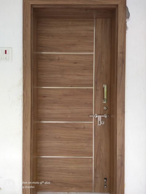 Wooden Bedroom Doors Modern, Latest Mica Door Design, Door Plywood Design, Flush Door Laminate Design, Mica Door Design Modern, Laminated Doors Design, Flush Door Design Modern Mica, Plywood Door Designs Modern, Plywood Door Designs