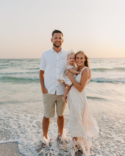 Beach maternity photos are so special especially when you’re from out of town! Can’t wait for the weather to be a little cooler-that’s my favorite time to shoot at the beaches! #beachmaternityshoot #beachmaternity #stpetemoms #stpetematernityphotographer #stpetebeach #stpetephotographer #maternityphotography #maternityphotoshoot #maternitydress Maternity Beach Photos, Maternity Beach, Beach Maternity Photos, Family Maternity Photos, St Pete Beach, Beach Maternity, Family Beach, Maternity Shoot, Family Maternity