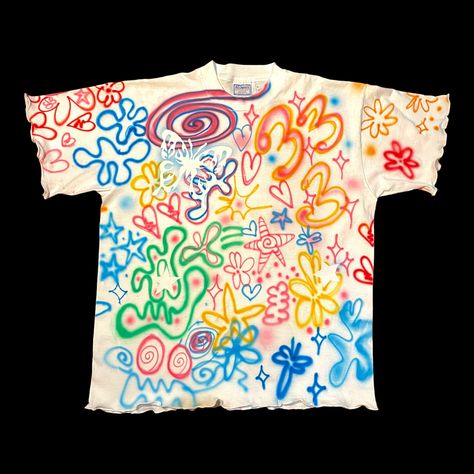 Airbrushed vintage t shirt that bring good luck to the wearer. handmade with love Colorful T Shirt Design, Air Brush Shirts Ideas, Customized T Shirts Ideas, Airbrush Tee Shirts, Abstract Shirt Design, Air Brush T Shirt, I Love Tshirt Designs, Graffiti On Clothes, Funky Tshirts Designs