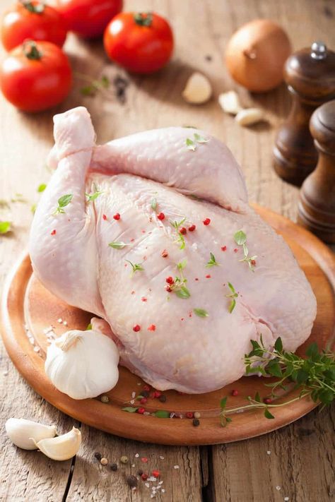 The best part of butchering a whole chicken? Making a delicious homemade chicken stock. Learn how here. Fresh Chicken Meat, Turkey Photoshoot, Meat Food Styling, Meat Photography, Benefits Of Chicken, Poultry Farming, Meat Delivery, Frozen Turkey, Meat Food