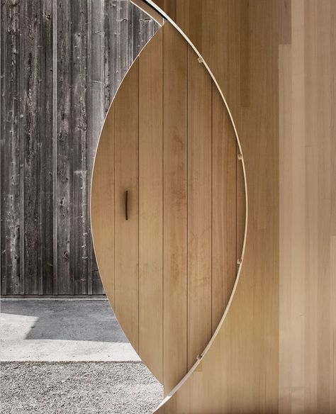 Door Inspiration, Cool Doors, Front Door Colors, Interior Barn Doors, Entrance Doors, Space Design, Atlantis, 인테리어 디자인, Door Design