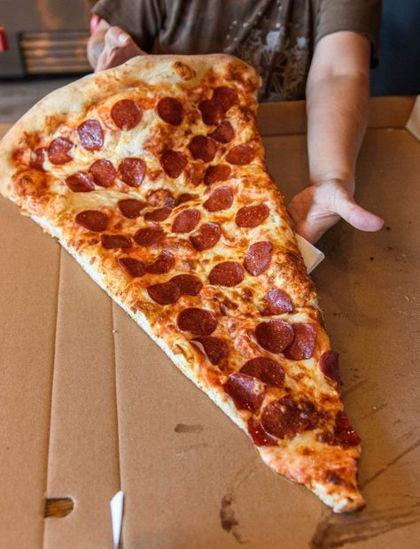 Giant Pizza, Italian Pastry, Toronto Restaurants, Pizza Slice, Julia Child, Food Humor, Eat Right, Restaurant Review, Pepperoni Pizza