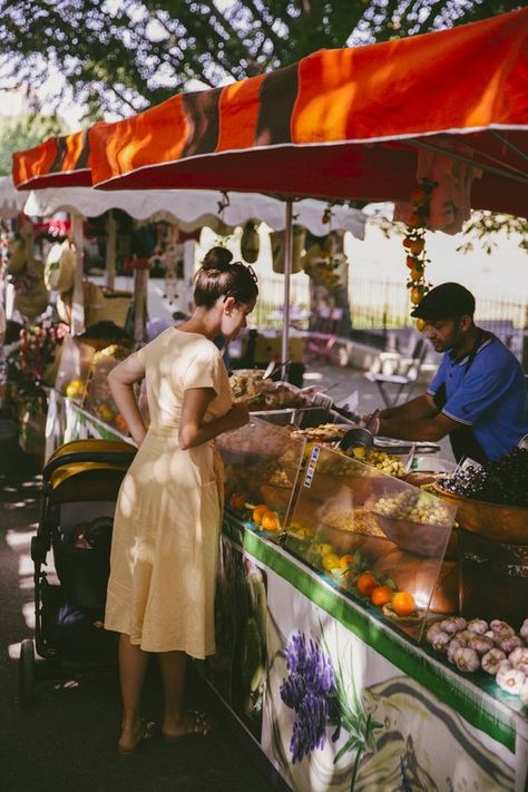 Animal Agriculture, Market Day, Scene Drawing, Natural Diet, The Friday, Human Poses, Shooting Photo, Summer Dream, Editorial Illustration