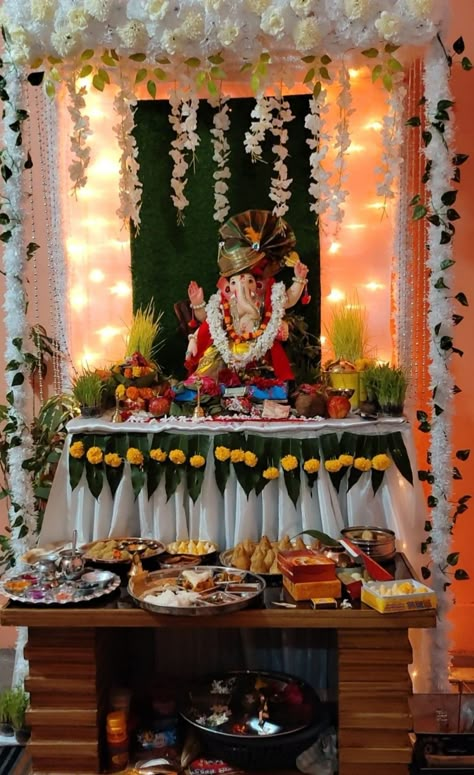 Ganesh Ji Pandal Decoration, Ganpati Decoration At Office, Palavelli For Vinayaka Chavithi, Home Temple Decoration Ideas, Ganesh Pandal Decoration Ideas, Vinayaka Chavithi Decoration At Home, Ganeshji Decoration, Simple Ganpati Decoration, Chaturthi Decoration Ideas