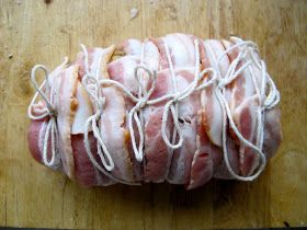 Turducken Recipe, Peeled Apple, Thanksgiving Main Dish, Smoked Oysters, Korean Kitchen, Best Party Food, Turkey Recipes Thanksgiving, Holiday Dinners, Christmas Menu