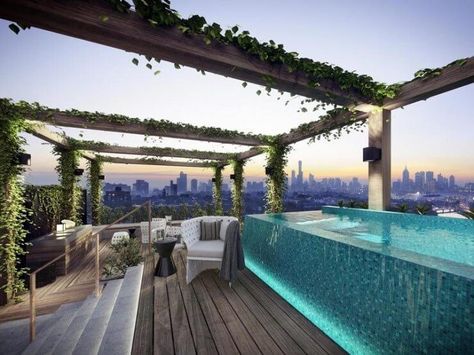 swimming pool on rooftop Roof Terrace Design, Amazing Apartments, Terrasse Design, Rooftop Terrace Design, Rooftop Design, Glass Pool, Above Ground Pool Landscaping, Rooftop Patio, Rooftop Deck