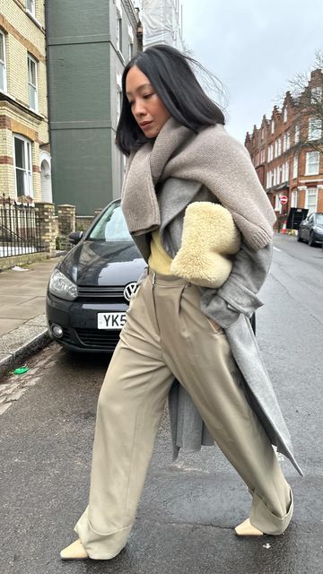 Cashmere Jumper Outfit, Sagittarius Sun, Style Test, Instagram Office, Pastel Outfits, Jean Fashion, Trouser Outfit, Pastel Outfit, Wardrobe Edit