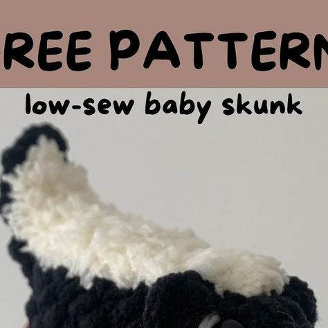 Skunk Crochet, Crochet Skunk Pattern Free, Baby Skunks, Crochet Animals Free Patterns, Free Instagram, Diy Crochet Projects, Crochet Pattern, Baby Sewing, Crochet Animals