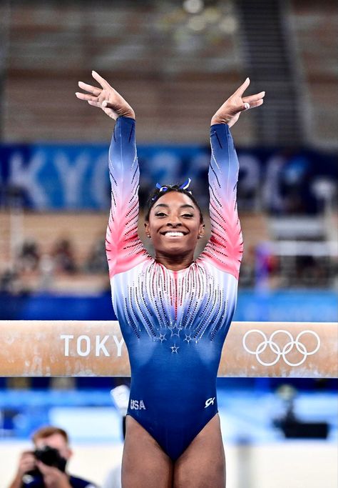 Simone Biles, Team USA in gymnastics, 2021 Tokyo Summer Olympics Simone Biles Olympics 2024, Athlete Costume, Simone Biles Gymnastics, Simon Biles, Gymnastics Olympics, Olympics Gymnastics, Tokyo Summer, Team Usa Gymnastics, Gymnastics Costumes