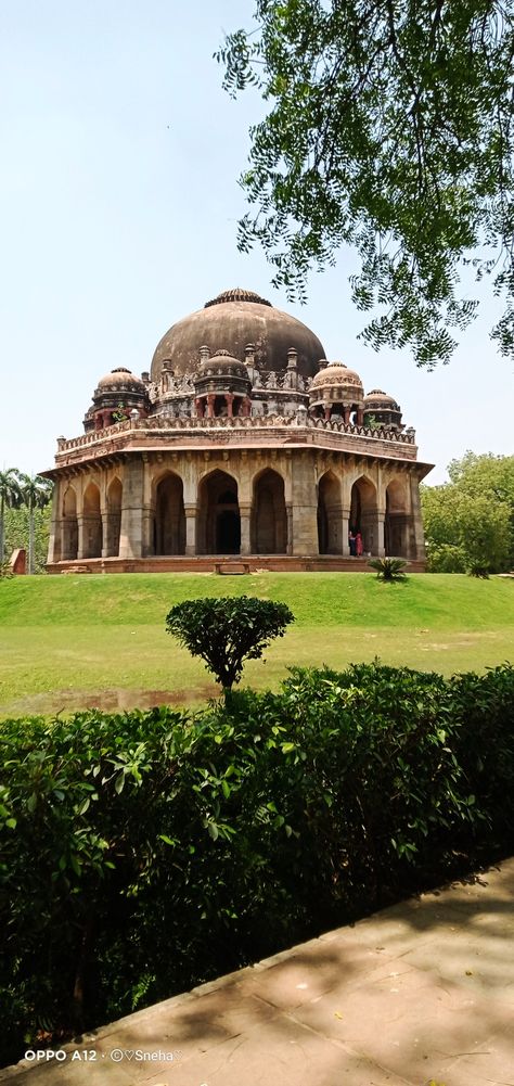 Lodhi Garden, Places To Visit, Quick Saves