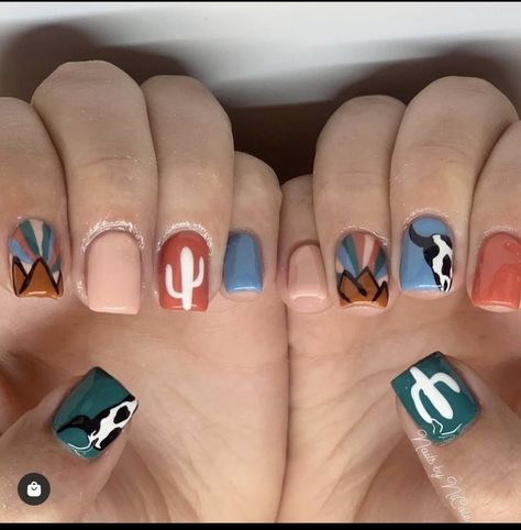 Western Nail Designs, Western Style Nails, Punchy Nails, Country Nail Designs, Western Nail Art, Country Acrylic Nails, Rodeo Nails, Cowboy Nails, Concert Nails