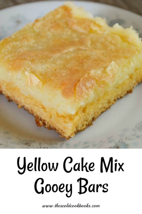 Cake Mix Gooey Bars, Yellow Cake Mix Desserts, Ooey Gooey Cake, Cake Mix Bars, Yellow Cake Mix Recipes, Ooey Gooey Bars, Easy Dessert Bars, Ooey Gooey Butter Cake, Boxed Cake Mixes Recipes