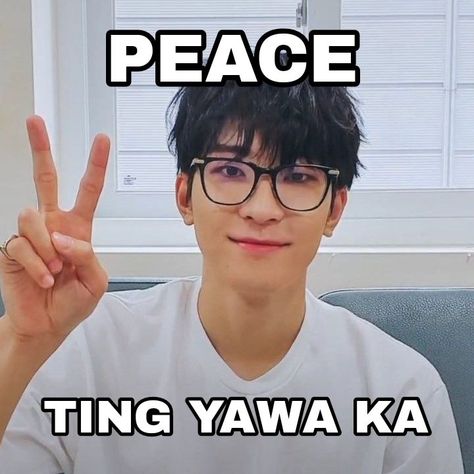 Meme Texts Kpop, Seventeen Memes Quotes Tagalog, Filipino Kanal Humor, Bisaya Memes, Kanal Humor Pics, Memes Tagalog, Funny Text Pictures, Pick Up Line Jokes, Tagalog Quotes Hugot Funny