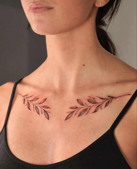 Leaf Tattoo Ideas, Vines Tattoo, Collar Tattoo, Women's Shoulder Tattoo, Leaves Tattoo, Leaf Tattoo, Saved Tattoo, Bone Tattoos, Vine Tattoos