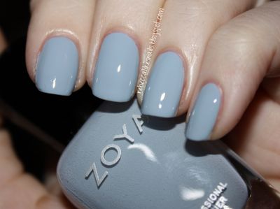 Grayish Blue Nails, Greyish Blue Nails, Pretty Nail Polish Colors, Aqua Nails, Light Blue Nails, Pretty Nail Polish, Hot Hands, Manicure Colors, Zoya Nail