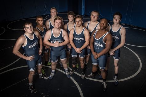 Wrestling Team Photos, Wrestling Poses, Wrestling Photography, Wrestling Senior Pictures, Girls Wrestling, Wrestling Pics, Wrestling Photos, Wrestling Pictures, Senior Season