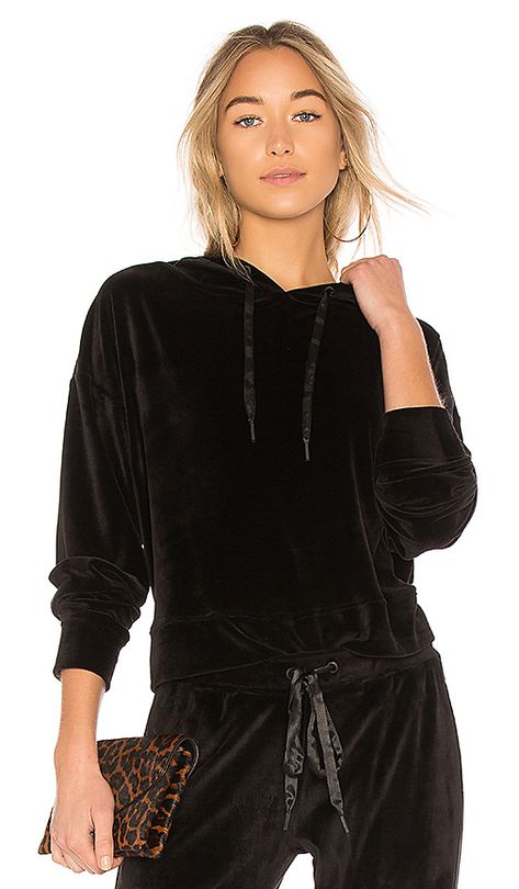 Sanctuary Melrose Brigade Hoodie in Black. 40.00 USD Alexander Wang Sweatsuit, Velvet Hoodie, Ruffle Bodysuit, Sweatsuit Set, Dropped Shoulder Sweatshirt, Tie Dye Hoodie, Hooded Pullover, Fashion Help, Pop Fashion