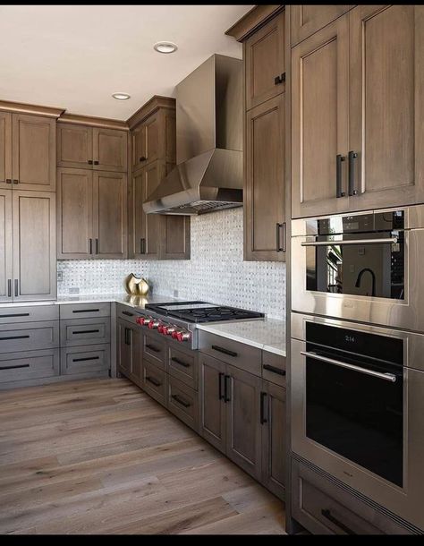 Ash Brown Kitchen Cabinets, Modern Brown Kitchen Cabinets, Brown Maple Kitchen Cabinets, Modern Rustic Kitchen Design, Rustic Kitchen Design Ideas, Alder Kitchen Cabinets, Modern Rustic Kitchen, Walnut Kitchen Cabinets, Bathroom Redecorating