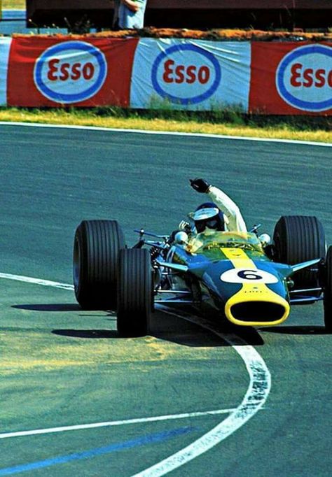 French Grand Prix, Jim Clark, F1 Wallpaper Hd, Classic Race Cars, Grand Prix Racing, Lotus Car, Gilles Villeneuve, Classic Racing Cars, Formula Racing