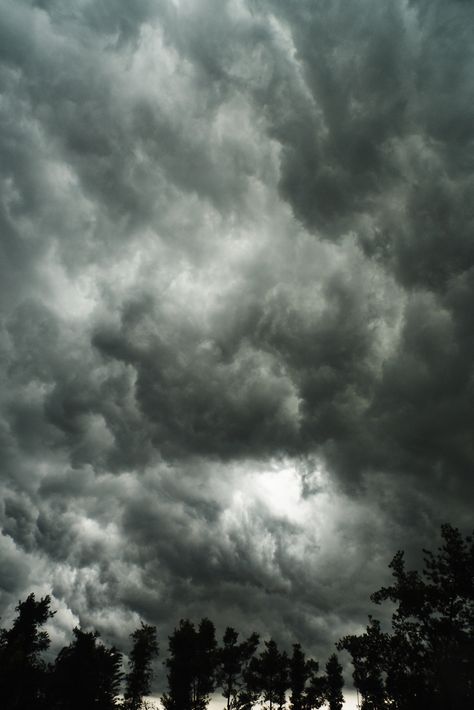 Heavy Clouds, Stormy Clouds, The Sky, Photographer, Yellow, Wall, Nature