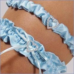 something blue Vintage Wedding Accessories, Wedding Garter Blue, Blue Garter, Aqua Wedding, Bridal Garters Set, Cinderella Wedding, Wedding Garter Set, Something Blue Wedding, Blue Crush