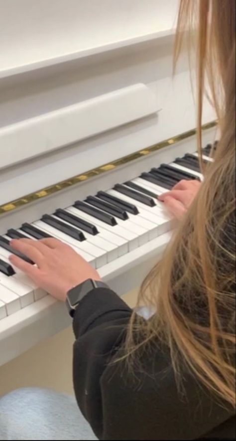 Piano Aesthetic White, Learn Piano Aesthetic, Practicing Piano Aesthetic, Play Piano Aesthetic, Learning Piano Aesthetic, Playing The Piano Aesthetic, Girl Playing Piano Aesthetic, Music Addict Aesthetic, Piano Aesthetic Girl