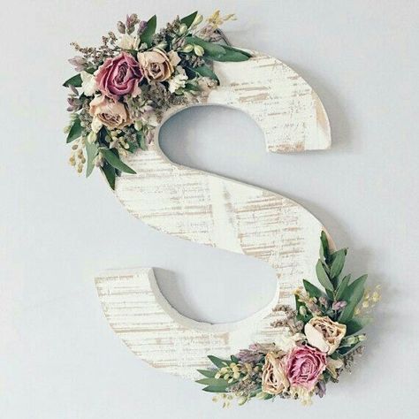 doing this, but with gemstones, foliage, and other natural things! Floral Letter Diy Fake Flowers, Letters In Frames, Wooden Letters Decorated, The Letter S, Letter Decor, Wood Letter, Letter Decoration, Fancy Letters, Diy Letters