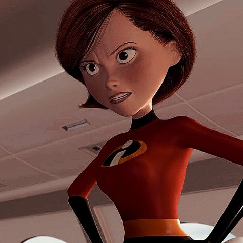 Evelyn Incredibles Fanart, Elasta Girl, Incredibles 2 Helen X Evelyn, The Incredibles Helen, Elasta Girl The Incredibles, Freddy Vs Jason Movie, Mary Jane Spiderman, Incredibles Costume, Claire Dearing