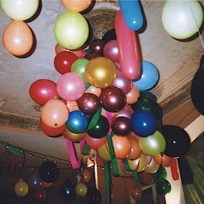 Hipster Party, Hipster Photography, Indie Dance, Tumblr Photography, Dance Party, 18th Birthday, Party Balloons, A Train, Bday Party