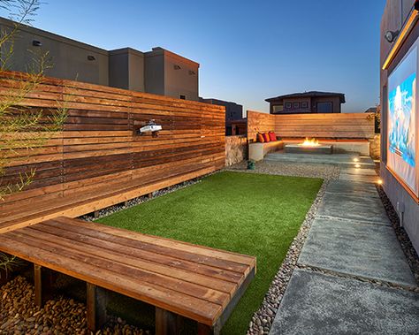 GO DESIGNS PROJECTS | El Paso Landscaping Design & Architecture El Paso Landscaping Ideas, El Paso Backyard Ideas, Contemporary Outdoor Living, Texas Landscaping, Homes Architecture, Terraced Landscaping, Backyard Grilling, Gardens Design, Backyard Paradise